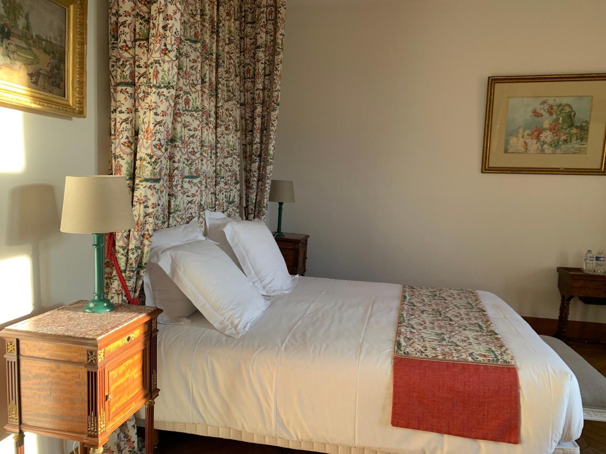 L'Abeaupiniere Bed and Breakfast Reboursin Værelse billede