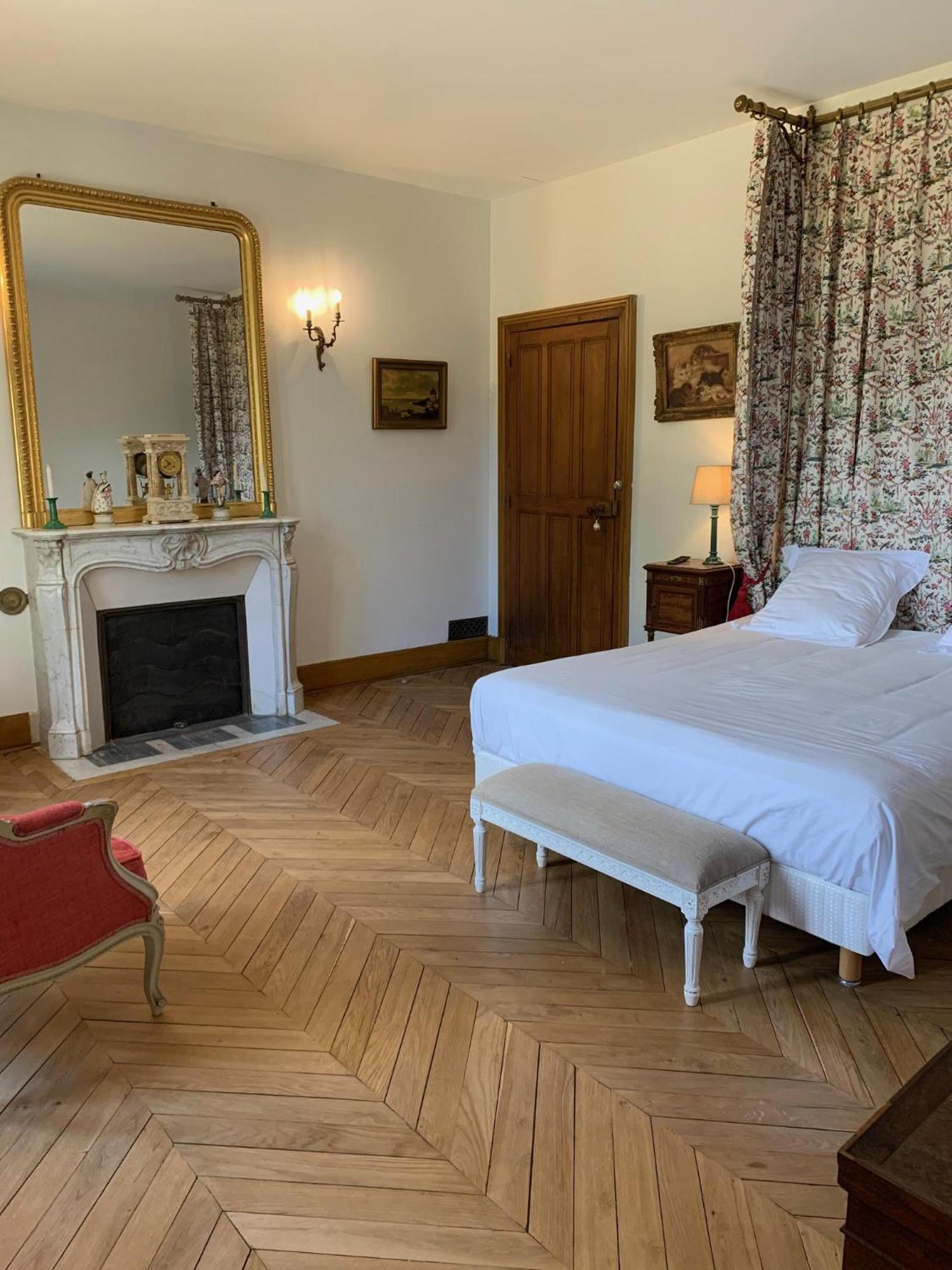 L'Abeaupiniere Bed and Breakfast Reboursin Værelse billede