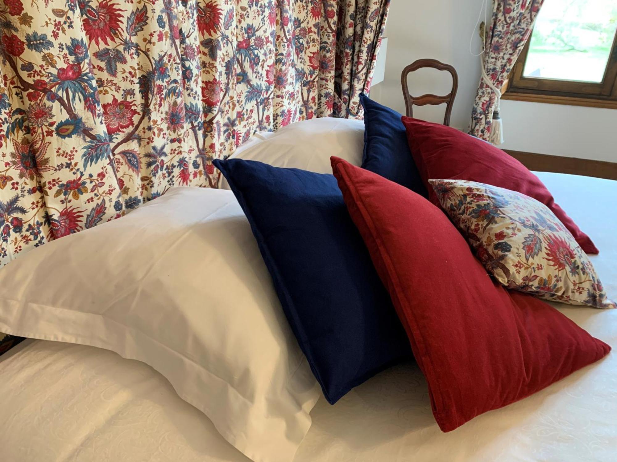 L'Abeaupiniere Bed and Breakfast Reboursin Værelse billede